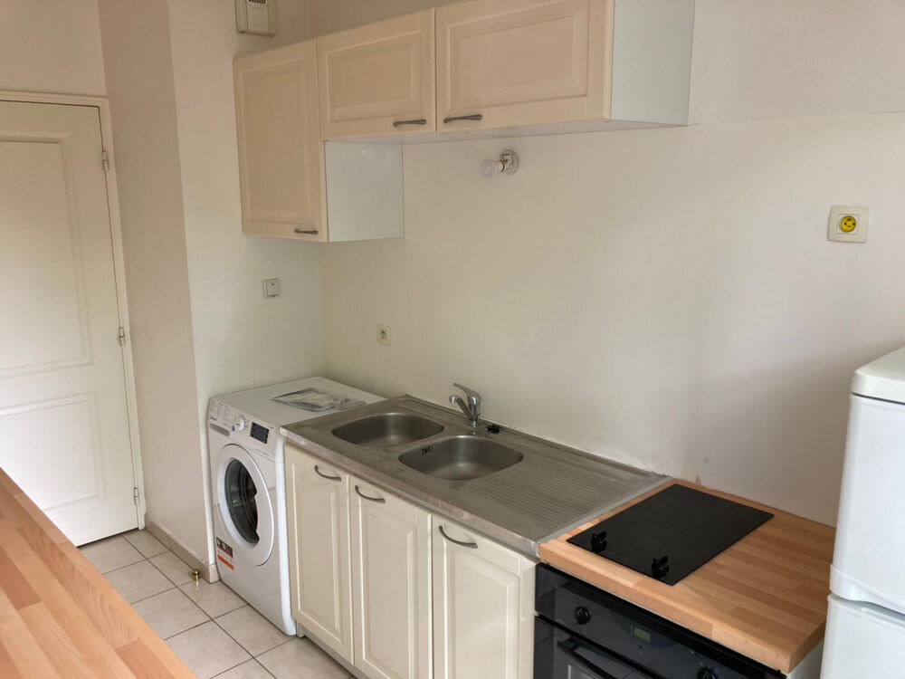 Location Appartement 2 pièces meublé, vue sur parc Henri Matisse Châtillon