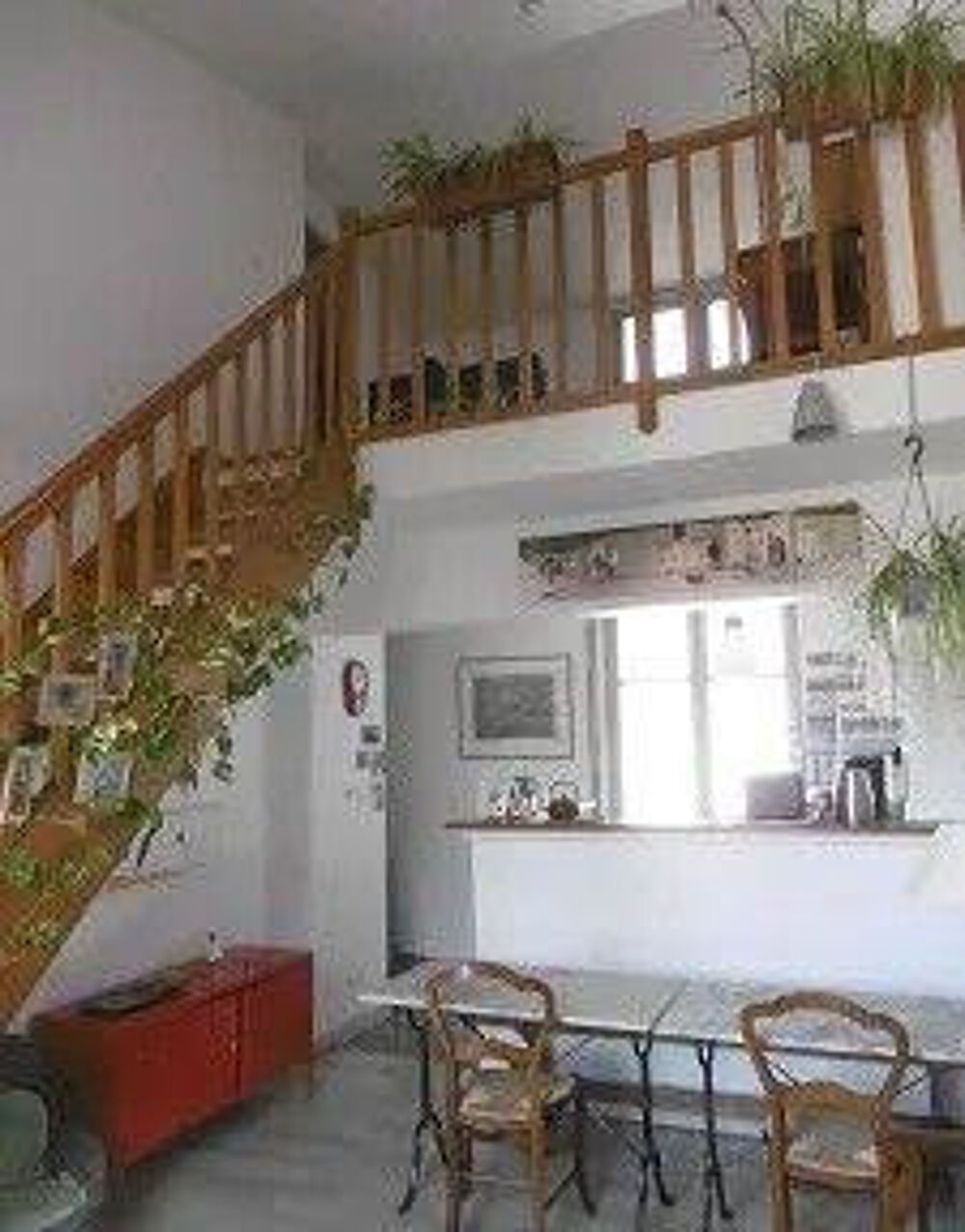 Location Appartement 3Pièces duplex 55 m² lumineux sur place piétonne Avignon