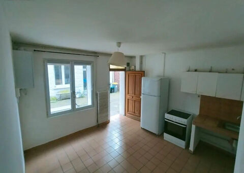   Belle maison de cour 50m� � louer Maison - 3 pi�ce(s) - 50 m�