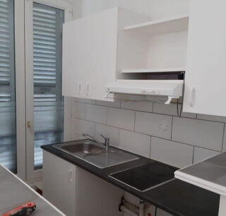  Appartement à louer 2 pièces 28 m²