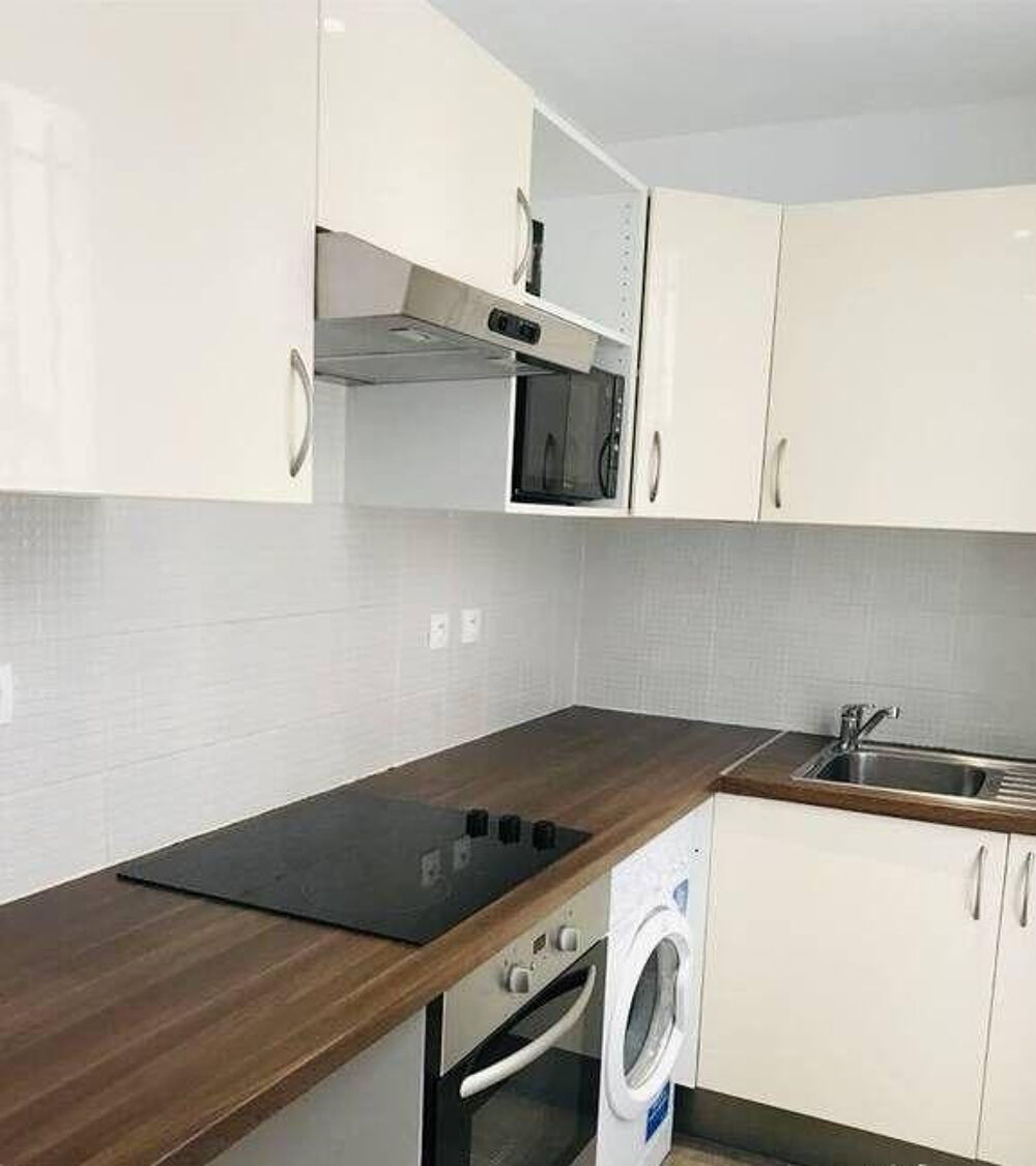 Location Appartement Beau 2/3 pièces 45m² partiellement meublé Paris 2