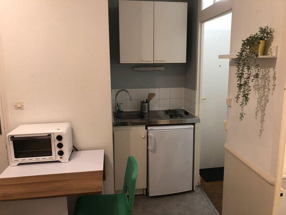 Location Appartement Joli T1 meublé rue Paul Bellamy Nantes