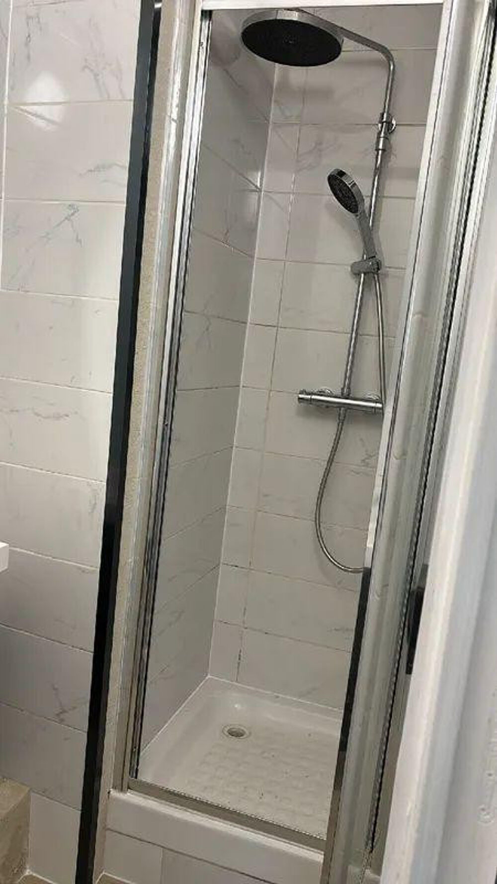 Location Appartement Beau studio étudiant meublé 14m² tout compris Sarcelles