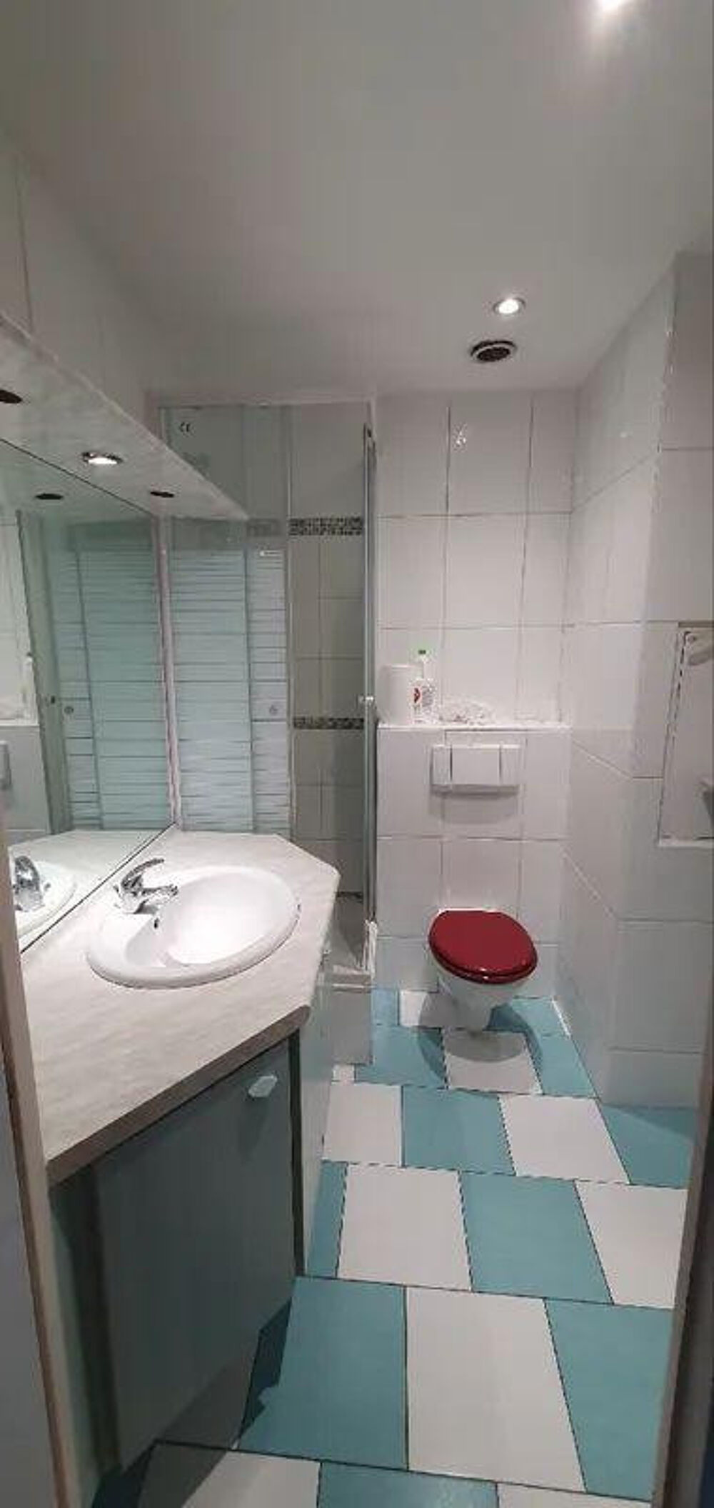 Beau studio meublé 32m² sur le Prado