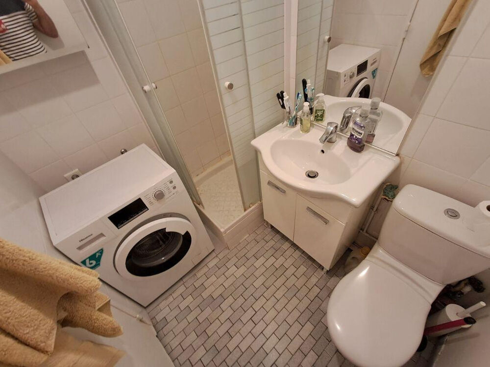 Location Appartement Studio à louer Paris 20ème Paris 20
