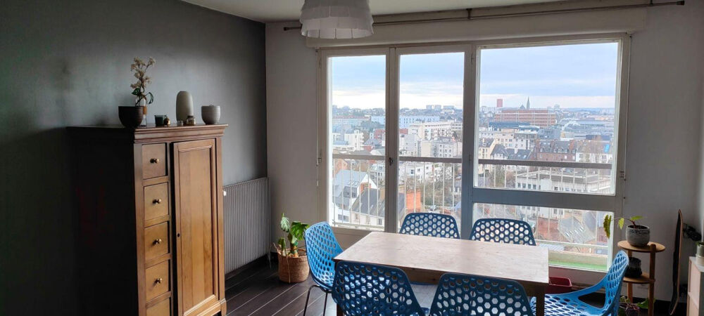 Location Appartement Appartement dernier étage belle vue et parking Rennes