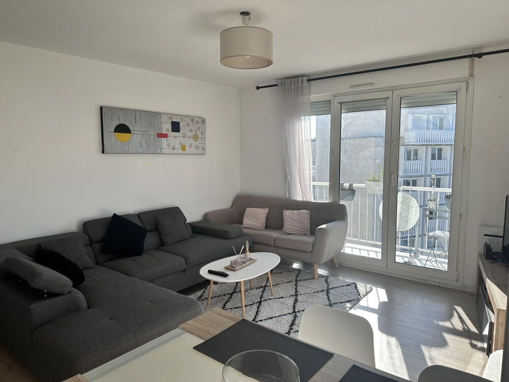 Location Appartement Beau 2P meublé 55m² avec balcon sans vis-à-vis Villemomble