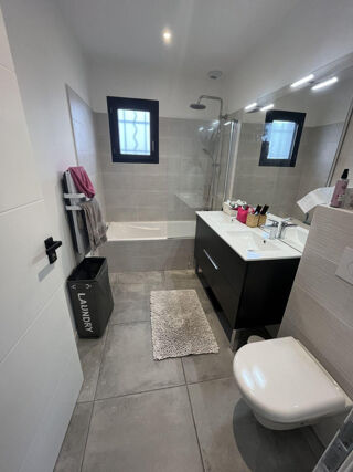  Appartement à louer 1 pièce 90 m²