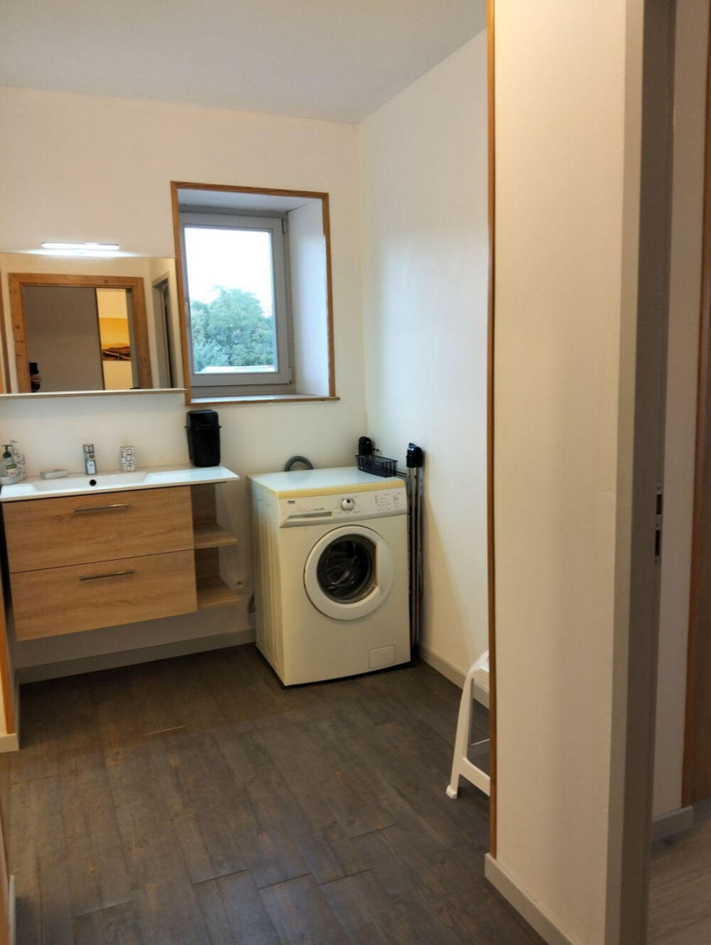 Location Appartement Bel appartement confortable meublé 49 m² Isches