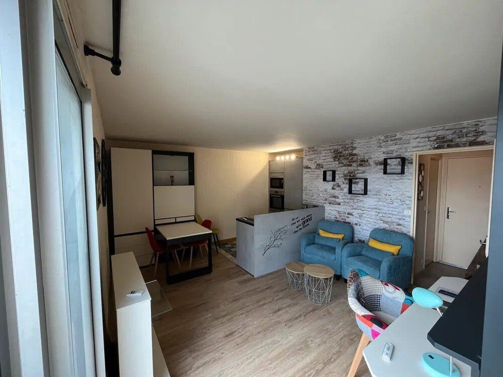 Studio 25m² Tours centre proche faculté médecine