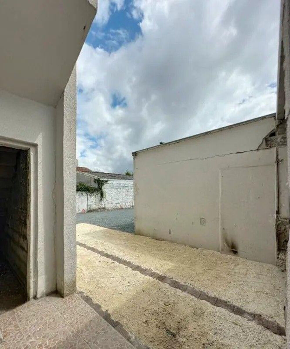Location Appartement Beau 3P 55m² entièrement rénové avec terrasse Bordeaux