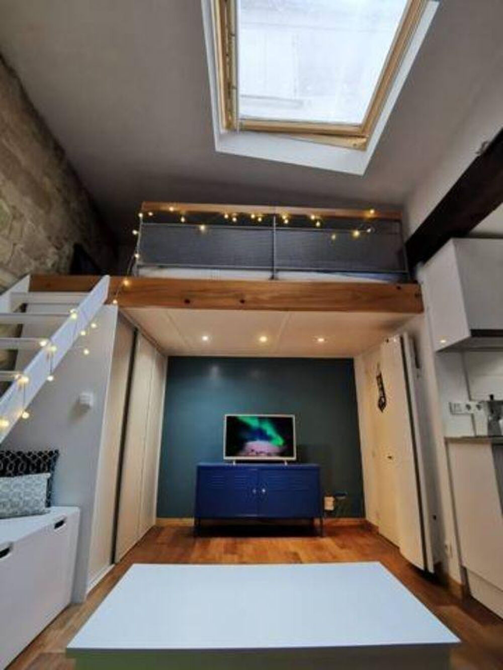 Location Appartement Location studio meublé Canal St Martin Paris 10