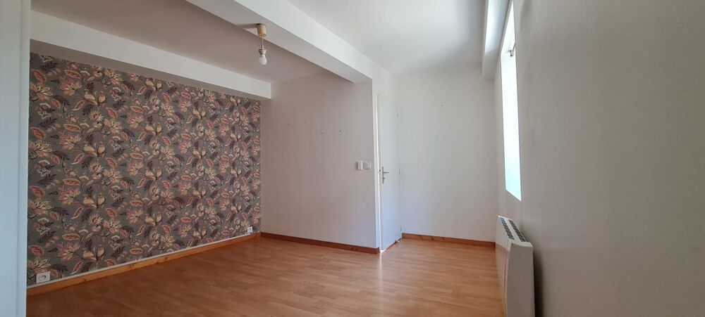 Location Maison Maison de village T4 duplex 77,3m2 - PAS de jardin Saint-vérand