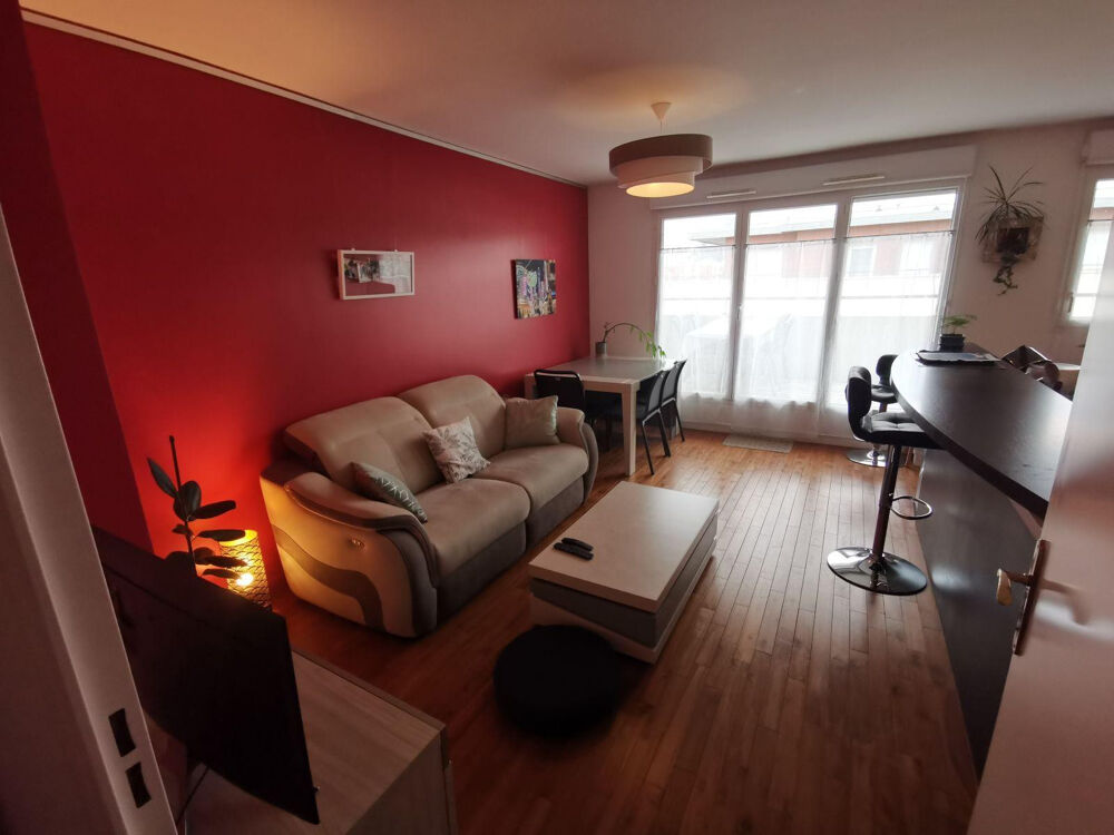 Location Appartement T5 sur toit avec terrasse sur le ciel de Massy Massy