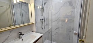  Appartement à louer 1 pièce 107 m²