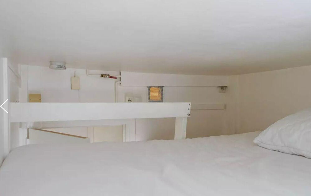Location Appartement Appartement sous les toits de Paris Paris 17