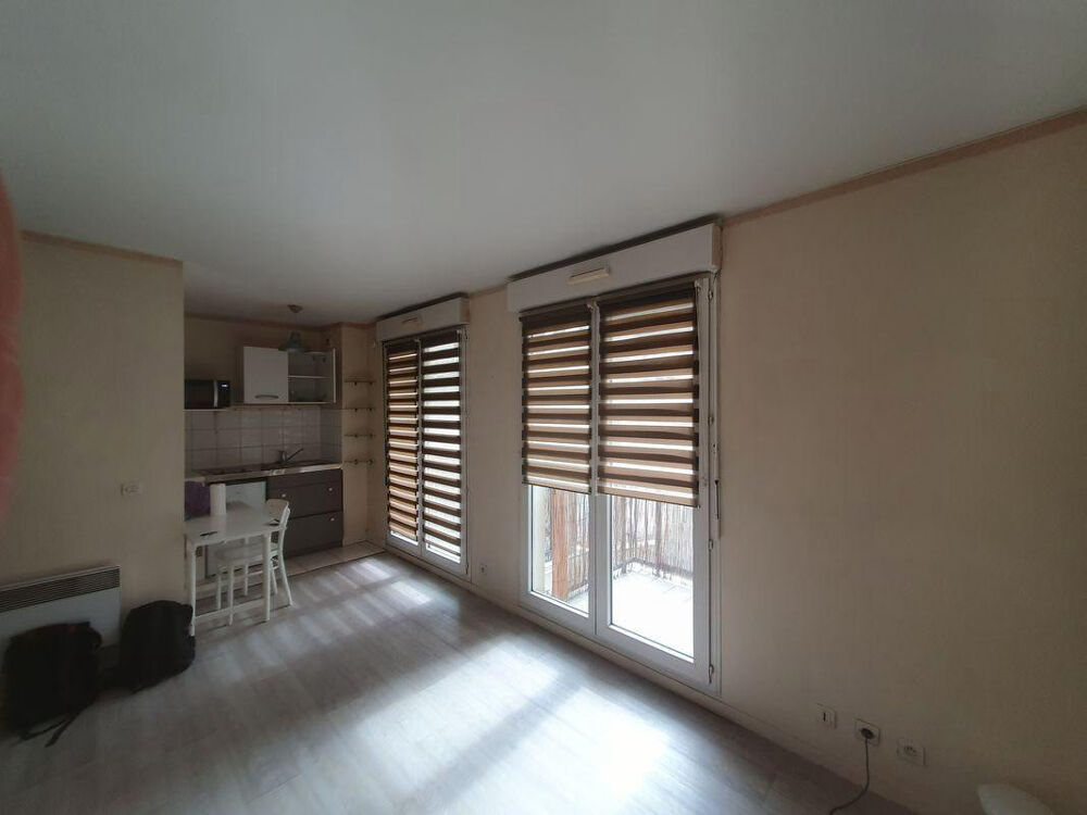 Location Appartement Location studio meuble Paris 19