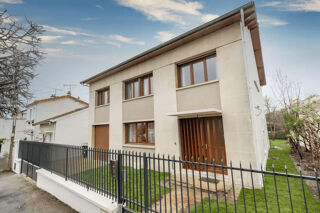  Appartement à louer 1 pièce 375 m²