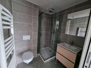  Appartement à louer 2 pièces 35 m²