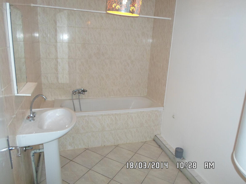 Location Appartement Tres beau F3 en Duplex entierement carreler Thionville