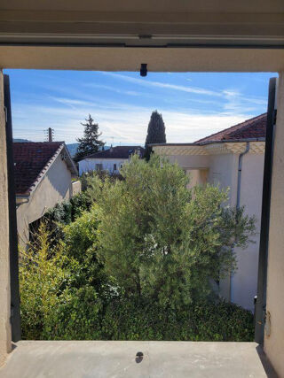  Appartement à louer 1 pièce 20 m²