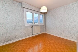  Appartement � vendre 4 pi�ces 83 m�