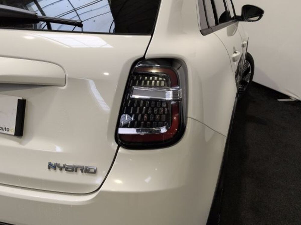 Fiat 600 T-Gen 3 1.2 Hybrid 110ch eDCT6 - La Prima 2025 occasion 59175 Vendeville
