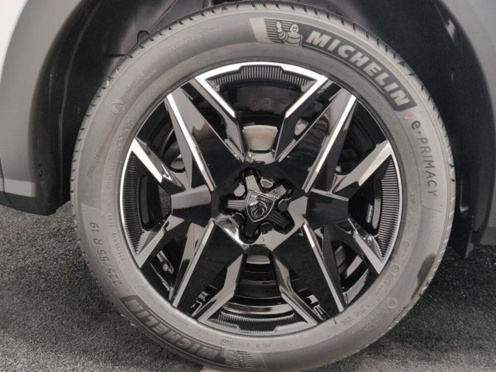 3008 Hybrid 145 e-DCS6 - Allure 2026 occasion 59175 Vendeville