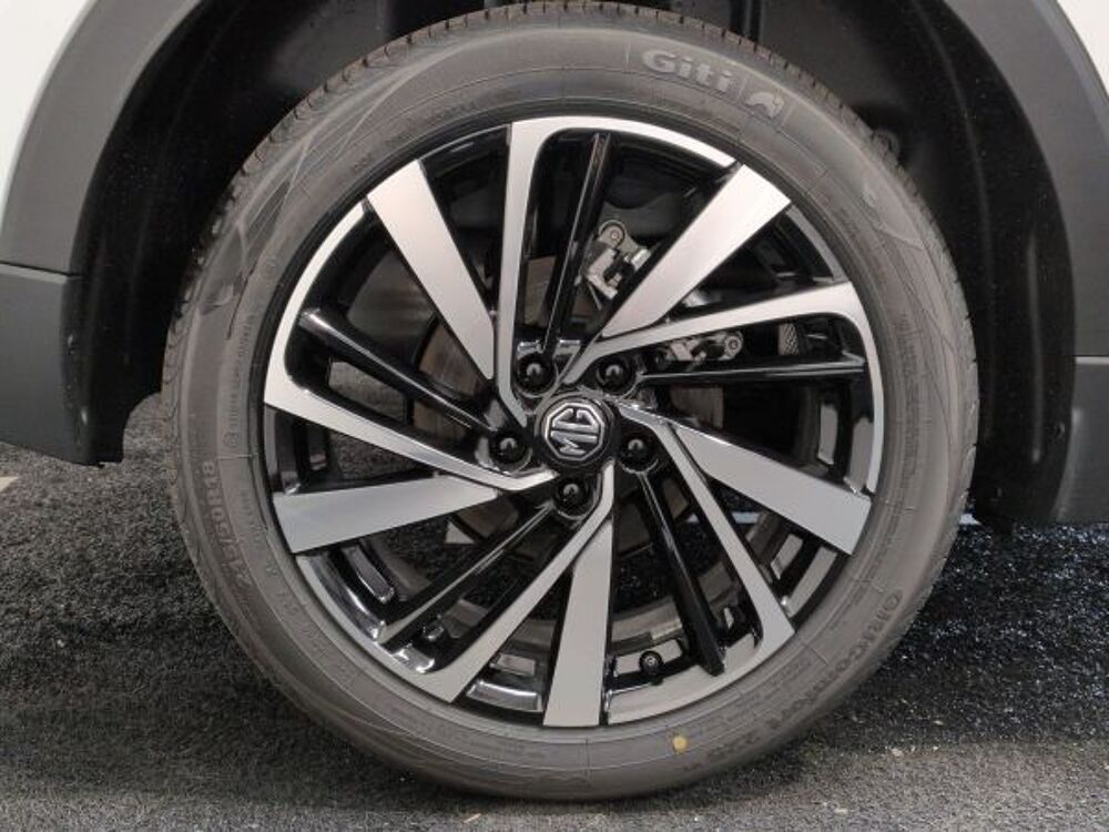 MG.ZS 1.5 L Hybrid+ 197 ch - Luxury 2026 occasion 59175 Vendeville