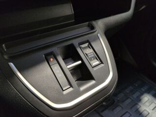 Jumpy FGN M 2.2L 180 CH AUTO - - 2026 occasion 59175 Vendeville