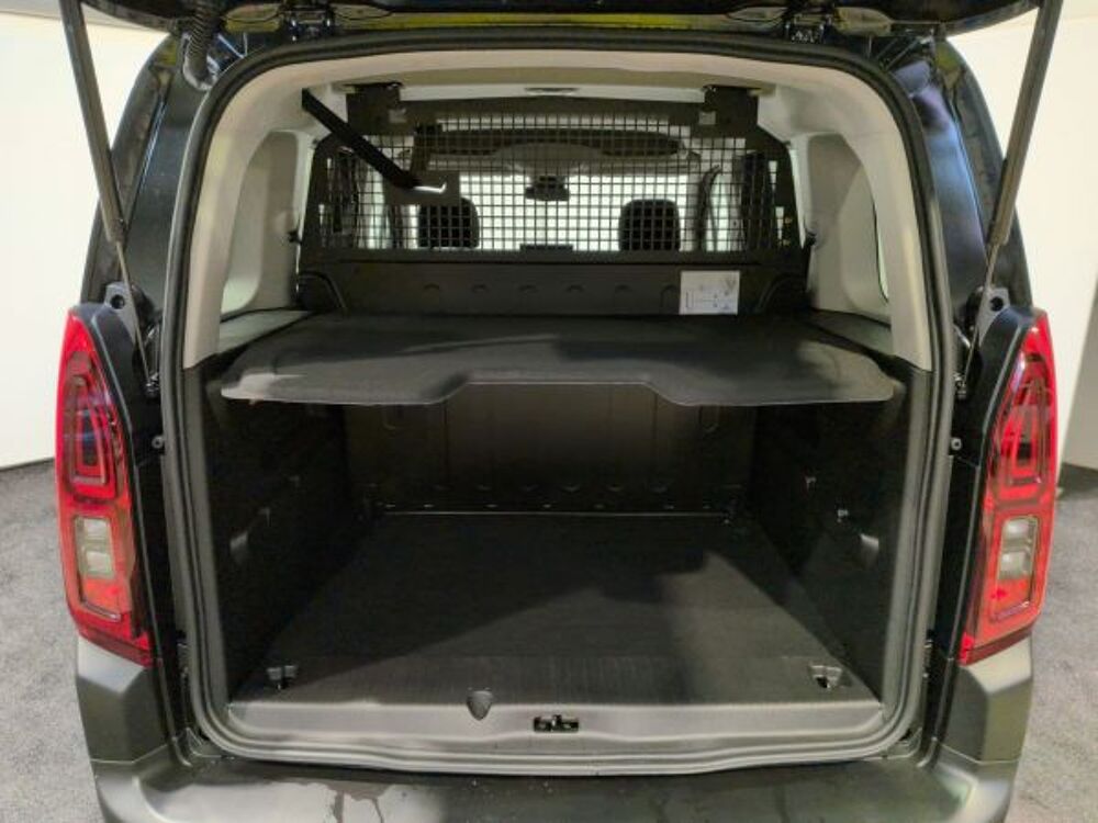 Berlingo 5 PL - N1 - M DIESEL 130 CH AUT. - - 2026 occasion 59175 Vendeville