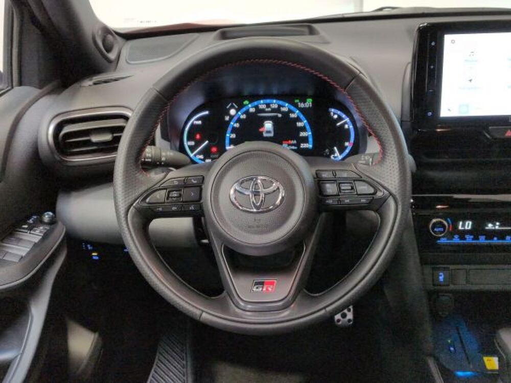 Yaris Cross Hybride 116h 2WD - GR SPORT 2024 occasion 59175 Vendeville