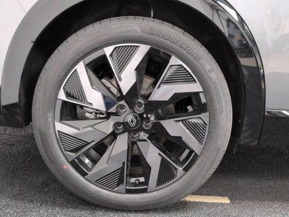 Rafale E-Tech full hybrid 200 ch - esprit Alpine 2026 occasion 59175 Vendeville
