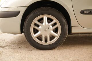 Sc&eacute;nic SCENIC 1 PHASE 2 RXT 1.9 DCI 105CV 6CV 2000 occasion 52300 Vecqueville