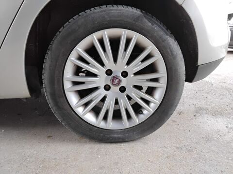 Bravo 1.6 D Multijet 105cv 5cv ideal jeune permis 2012 occasion 52300 Vecqueville