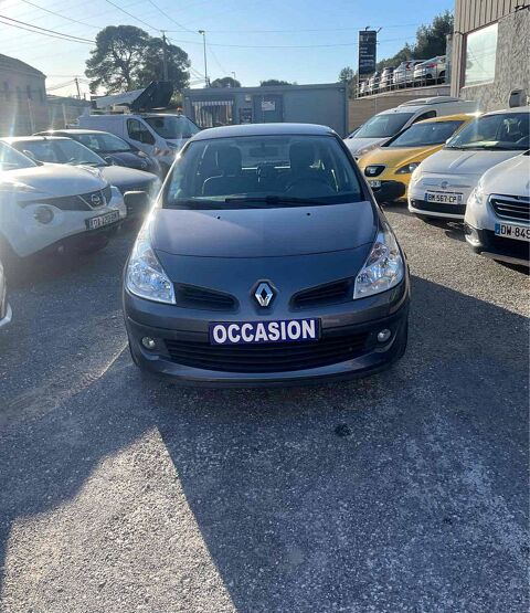 Renault clio III (BR0/1, CR0/1) 1.2 16V 75Ch