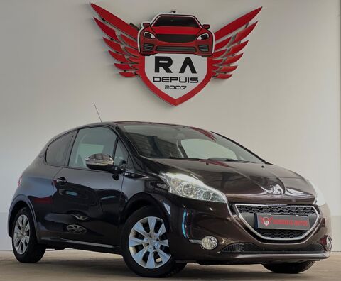 Peugeot 208 1,6 HDi 92CH STYLE