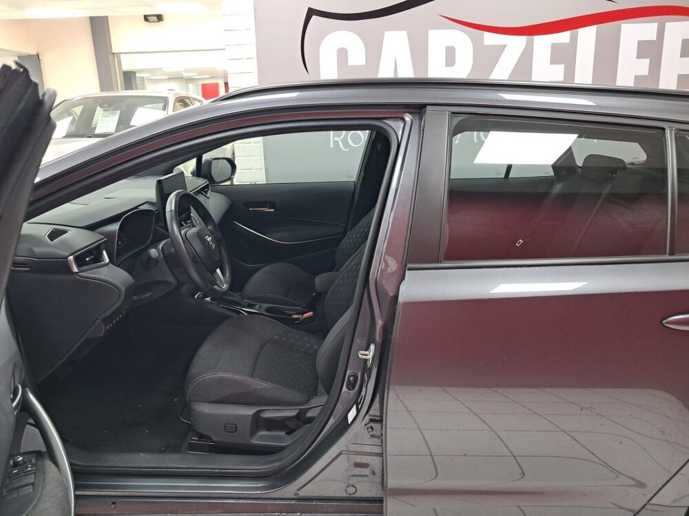 Corolla TOURING SPORTS Hybride 140h Dynamic Business VP [5P] bva 0-1 2024 occasion 94500 Champigny-sur-Marne
