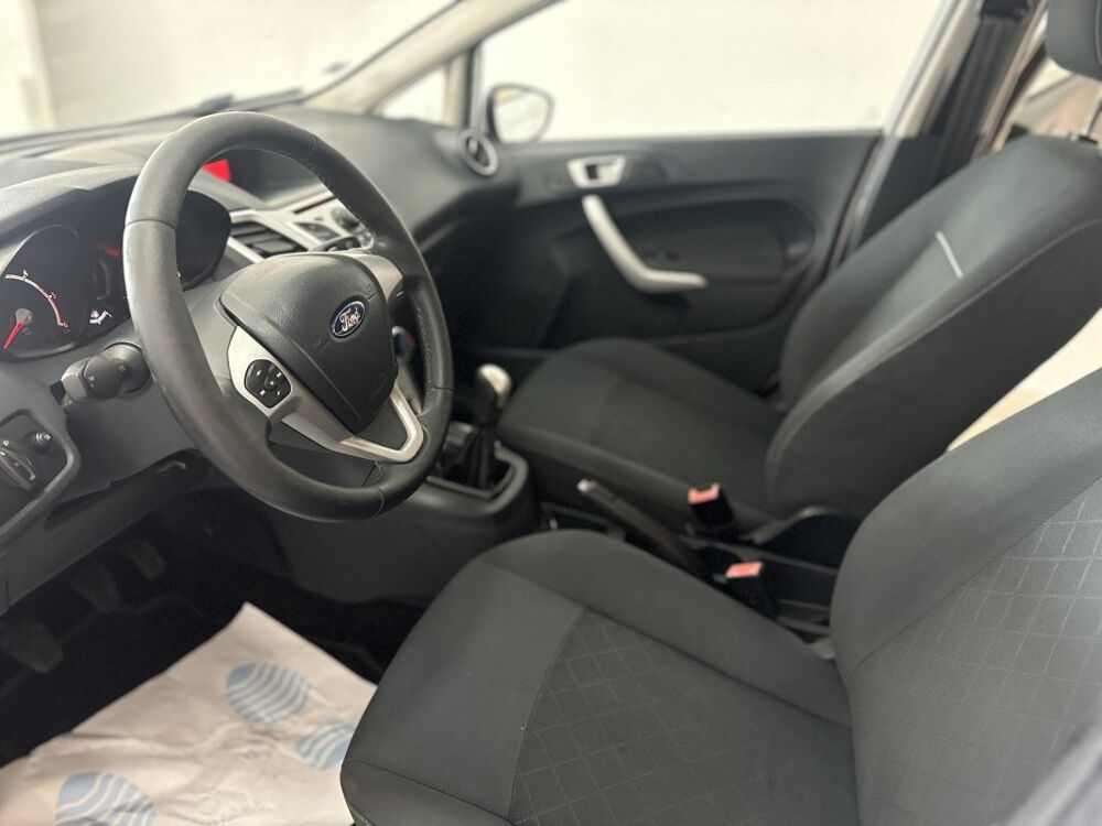 Fiesta VI 1.4 TDCi 70 TREND 2012 occasion 24000 P&eacute;rigueux