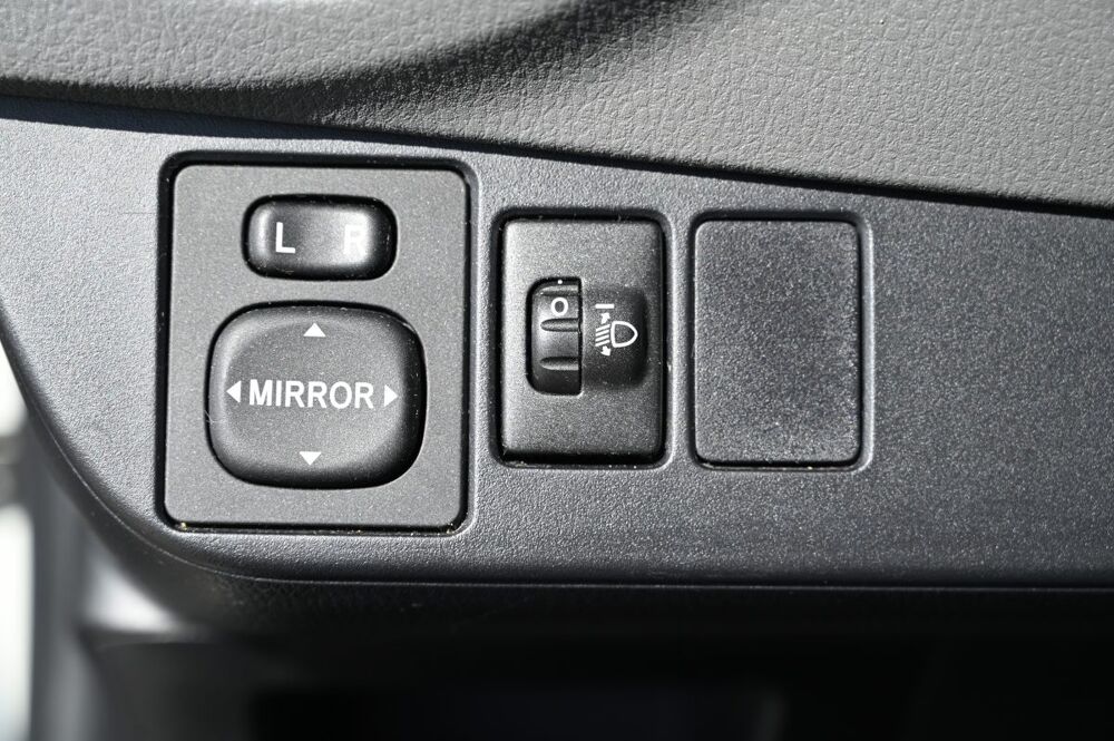 Yaris 1.0 VVTI 69 ACTIVE 2015 occasion 59136 Wavrin