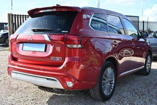 Outlander 2.4 204 CV PHEV TWIN MOTOR INTENSE 4WD 2019 occasion 59136 Wavrin