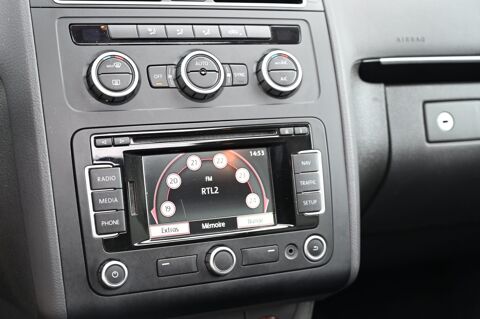 Touran 1.6 TDI 105CH BLUEMOTION CONFORTLINE TOIT PANO 2014 occasion 59136 Wavrin