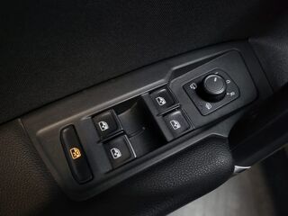 Tiguan 2.0 TDI R-Line DSG7 150ch 2018 occasion 78970 M&eacute;zi&egrave;res-sur-Seine
