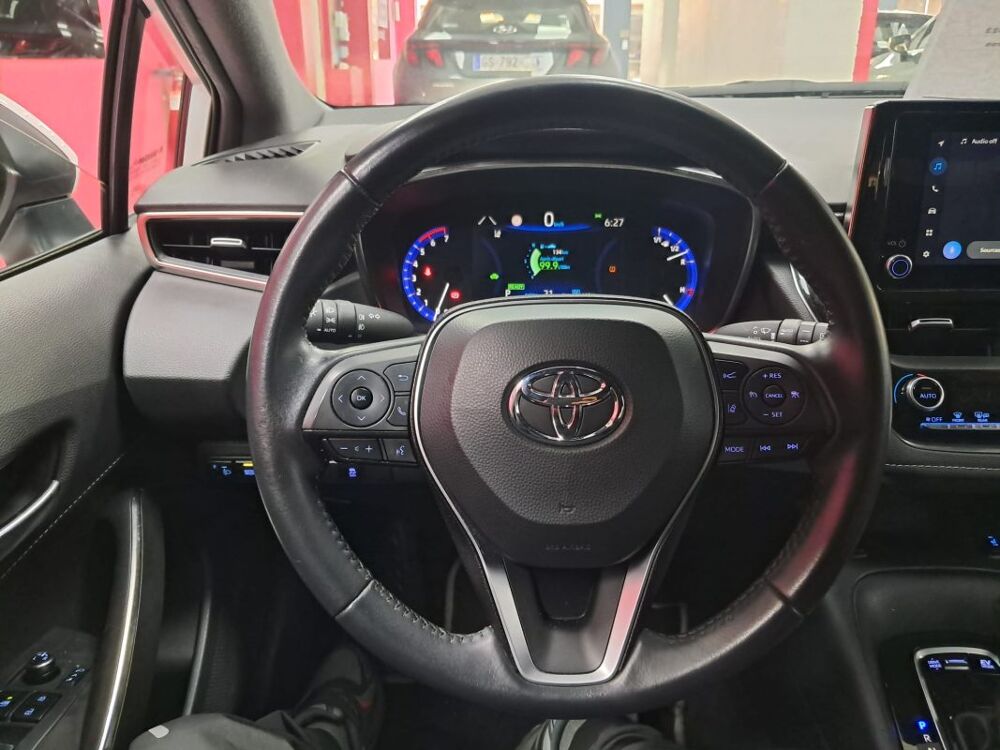 Corolla Touring Sports Hybride 122h Dynamic Business 2023 occasion 94500 Champigny-sur-Marne