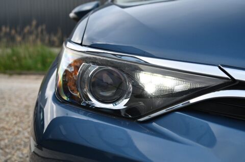 Auris TOURING SPORTS 136H DESIGN 2016 occasion 59136 Wavrin