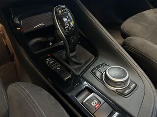 S&eacute;rie 1 18i 140 cv Pack M DKG7 sDrive 2018 occasion 78970 M&eacute;zi&egrave;res-sur-Seine