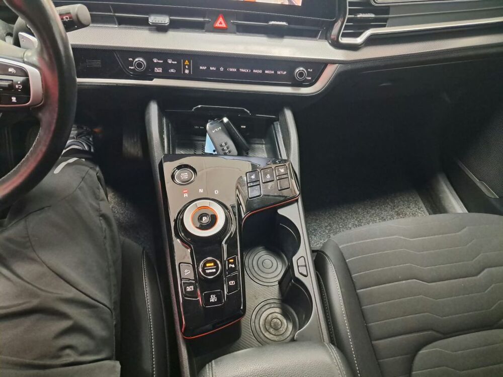 Sportage SUV 1.6 T-GDI 265 PHEV AUTO 4WD DESIGN 2023 occasion 94500 Champigny-sur-Marne