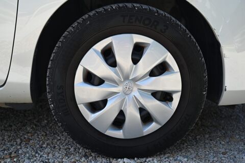 Yaris 1.0 VVTI 69 ACTIVE 2015 occasion 59136 Wavrin