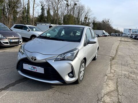 Annonce voiture Toyota Yaris 12990 