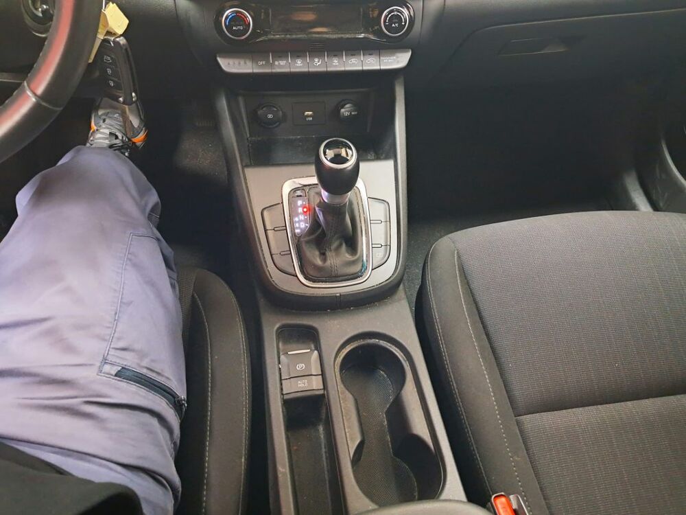 Kona Business Hybrid 2WD 1.6 GDI 140CV BVA6 E6d 2022 occasion 94500 Champigny-sur-Marne
